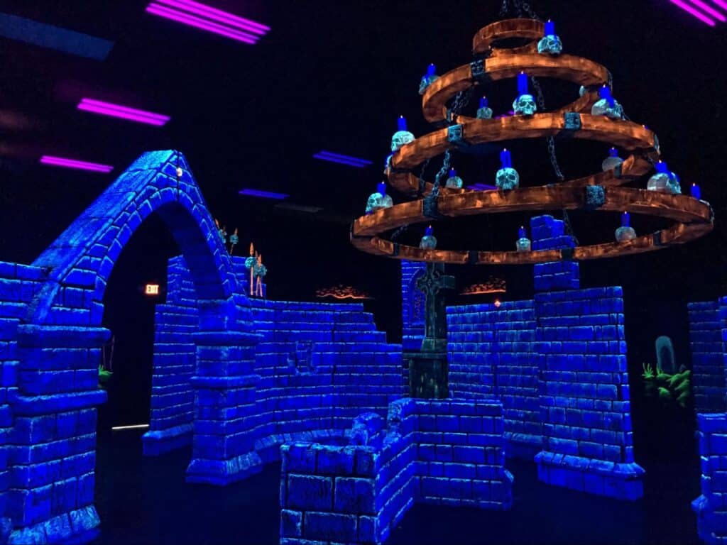 Group Events: Trade Shows 4 A glow-in-the-dark laser tag arena at monster mini golf.