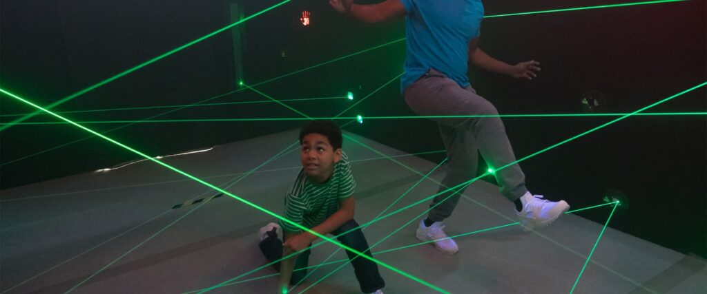 Lazer maze hero