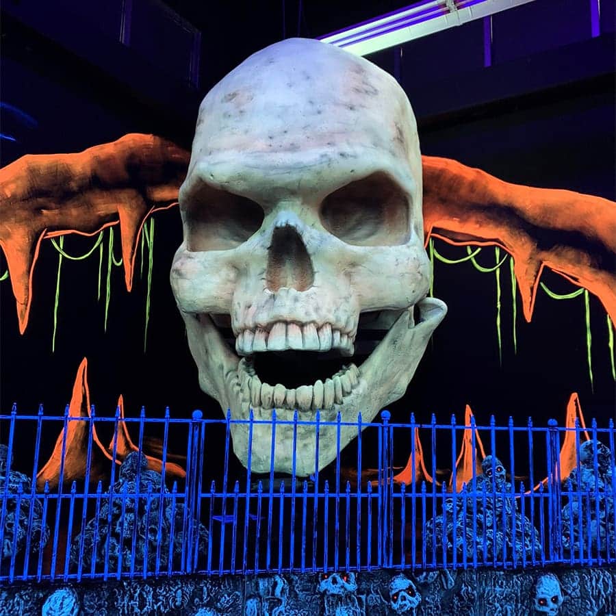 Home 8 Glow in the dark skull from 168澳洲幸运5官网结果记录体彩网 Monster Mini Golf